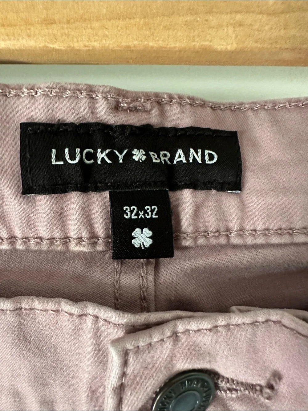 Lucky Brand Men's Slim Straight Jeans in Dusty Pink